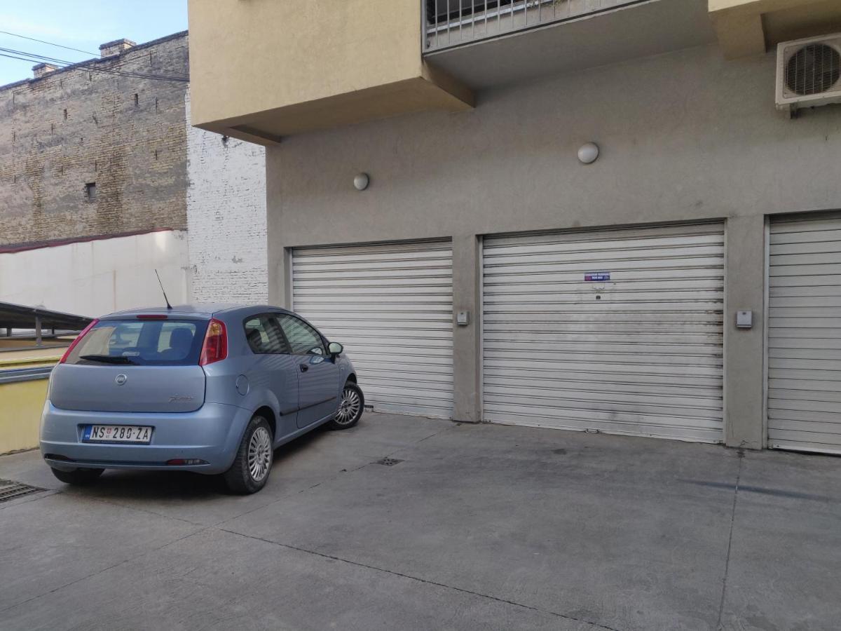 Filinhome Papa Suite 4 Novi Sad Dış mekan fotoğraf